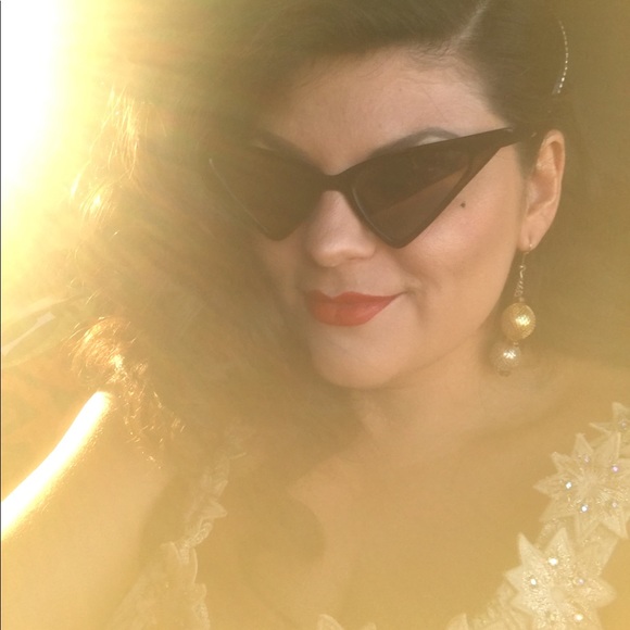 Meet your Posher, Natasha - Picture 1 of 1